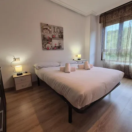 R2R - Amplio Apartamento En Tuilla - 33A02 * Langreo
