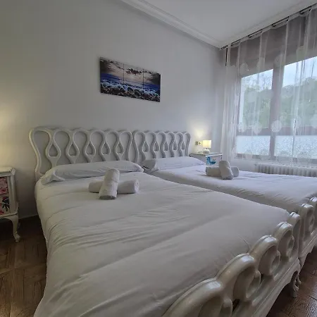 R2R - Amplio Apartamento En Tuilla - 33A02 Langreo