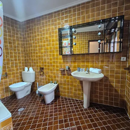 R2R - Amplio Apartamento En Tuilla - 33A02 * Langreo
